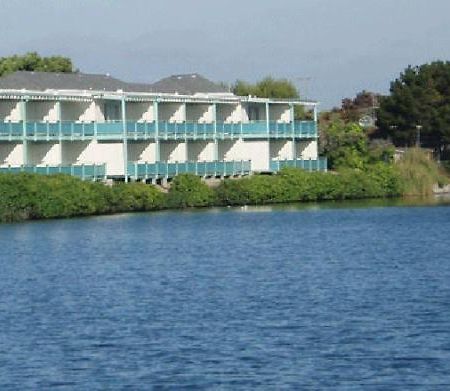Coral Reef Inn & Condo Suites Alameda Exterior foto